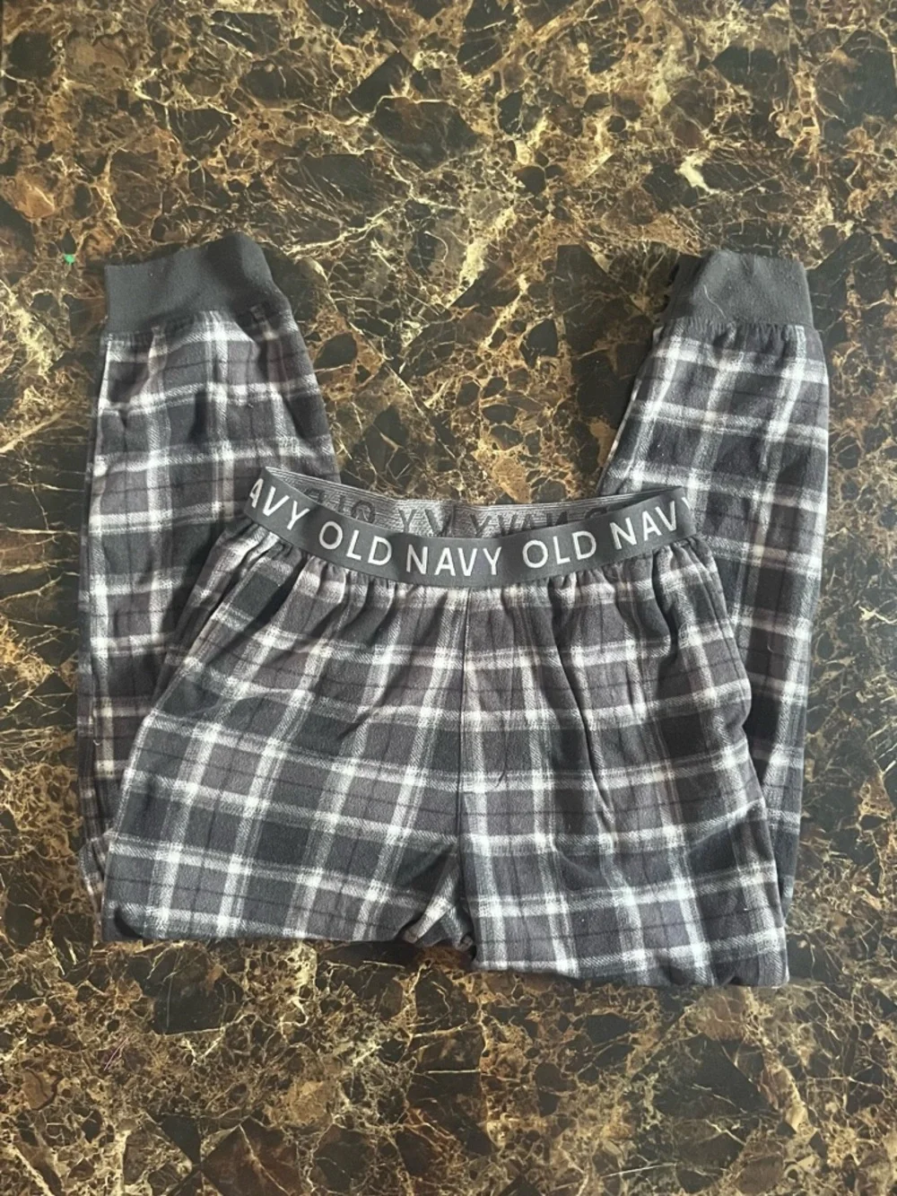 Kids Old Navy Gray &  Black Plaid Flannel Jogger Pants